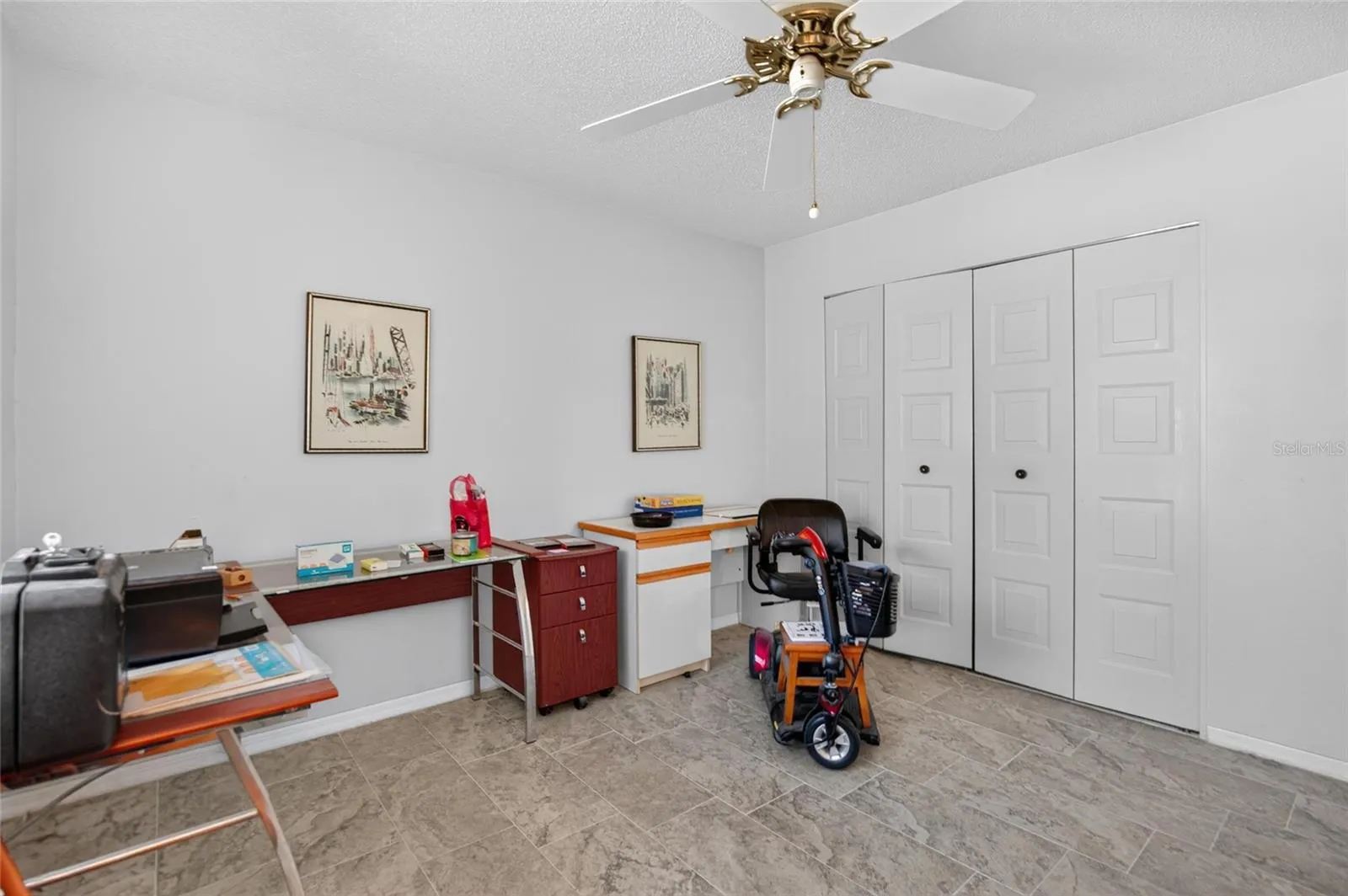 Second bedroom