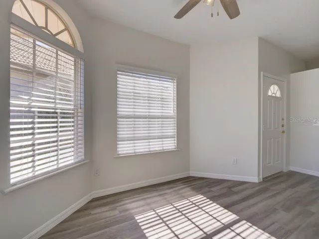 Breakfast nook