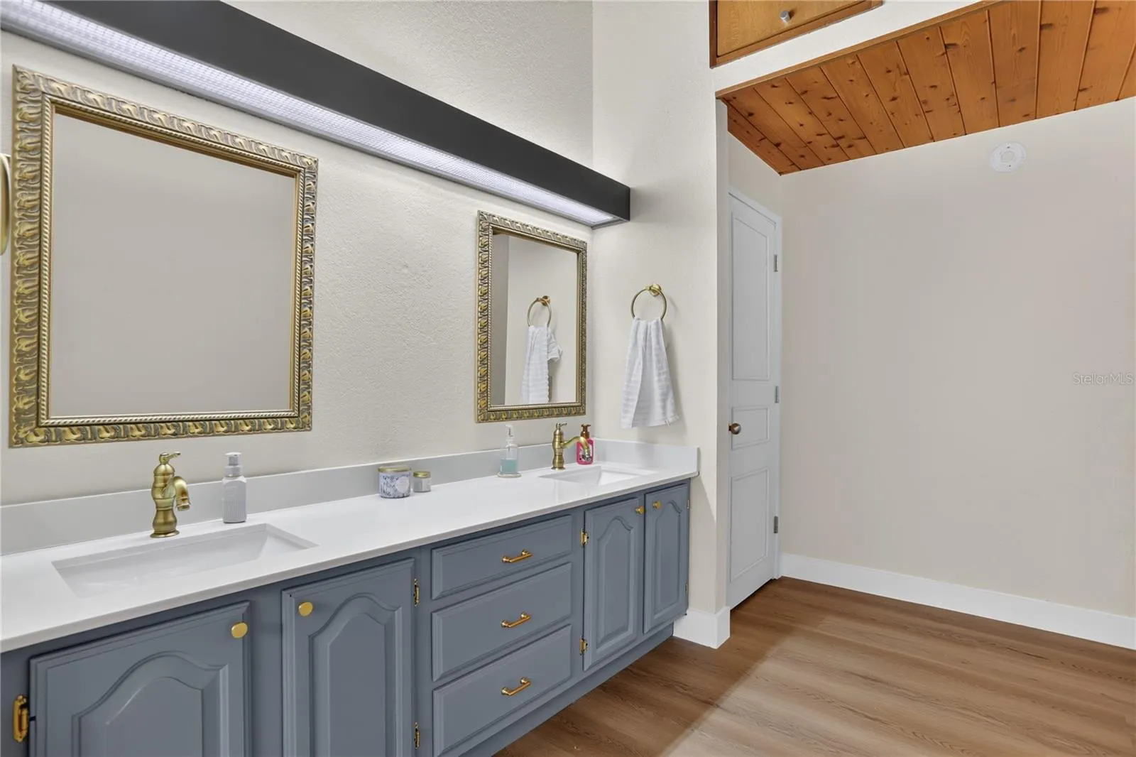 Master Bathroom Dual Sinks