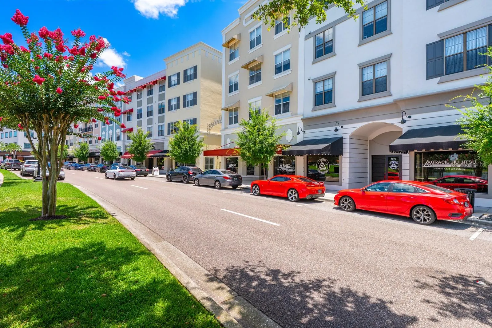 The location makes this home even more appealing, with PUBLIX, local shops and dining nearby and the lively DOWNTOWN AVALON PARK just a short distance away.
