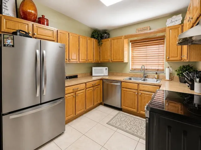 Kitchen brand new Stainless Steel Appliances