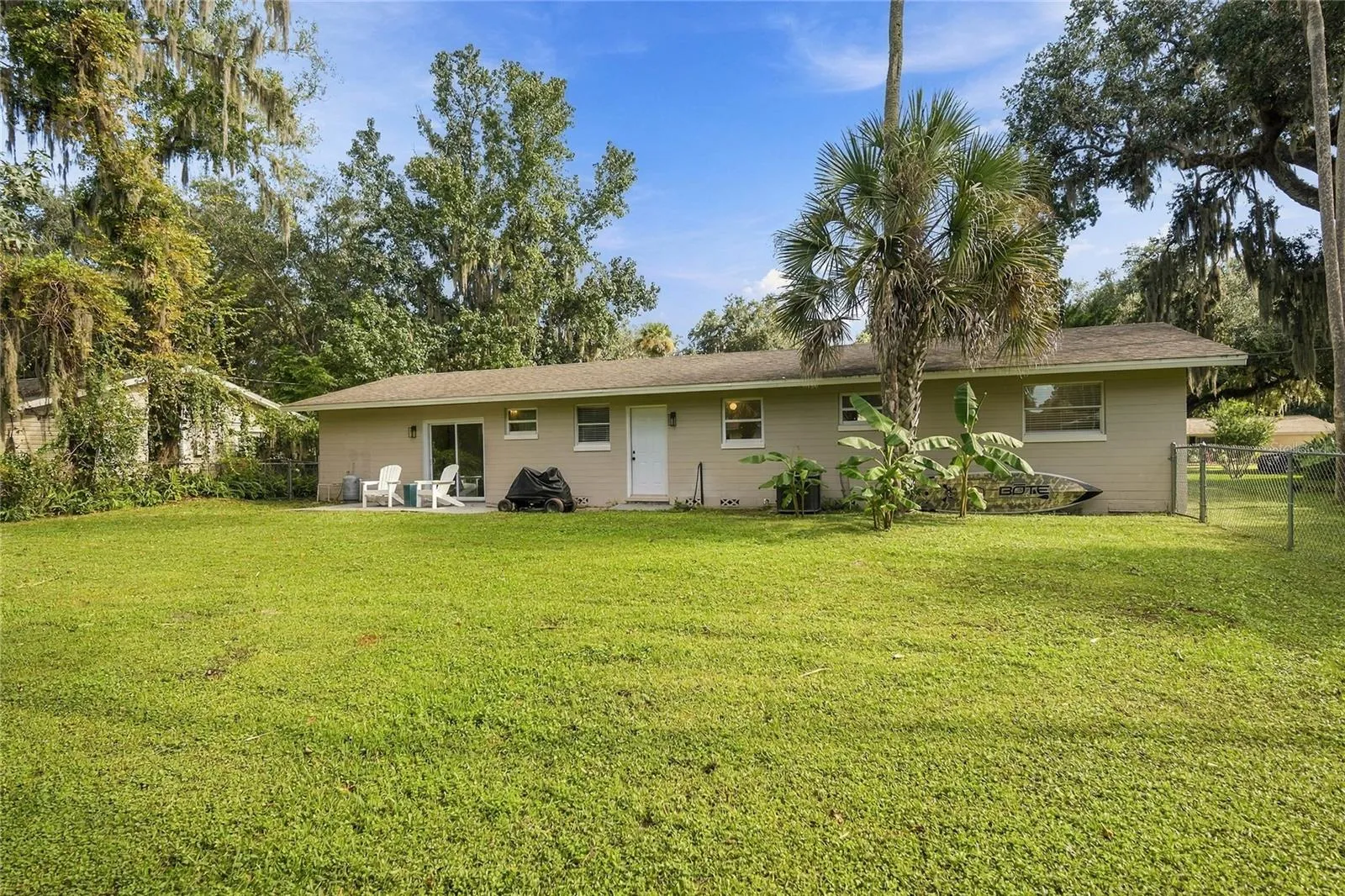 backyard, plenty of room!