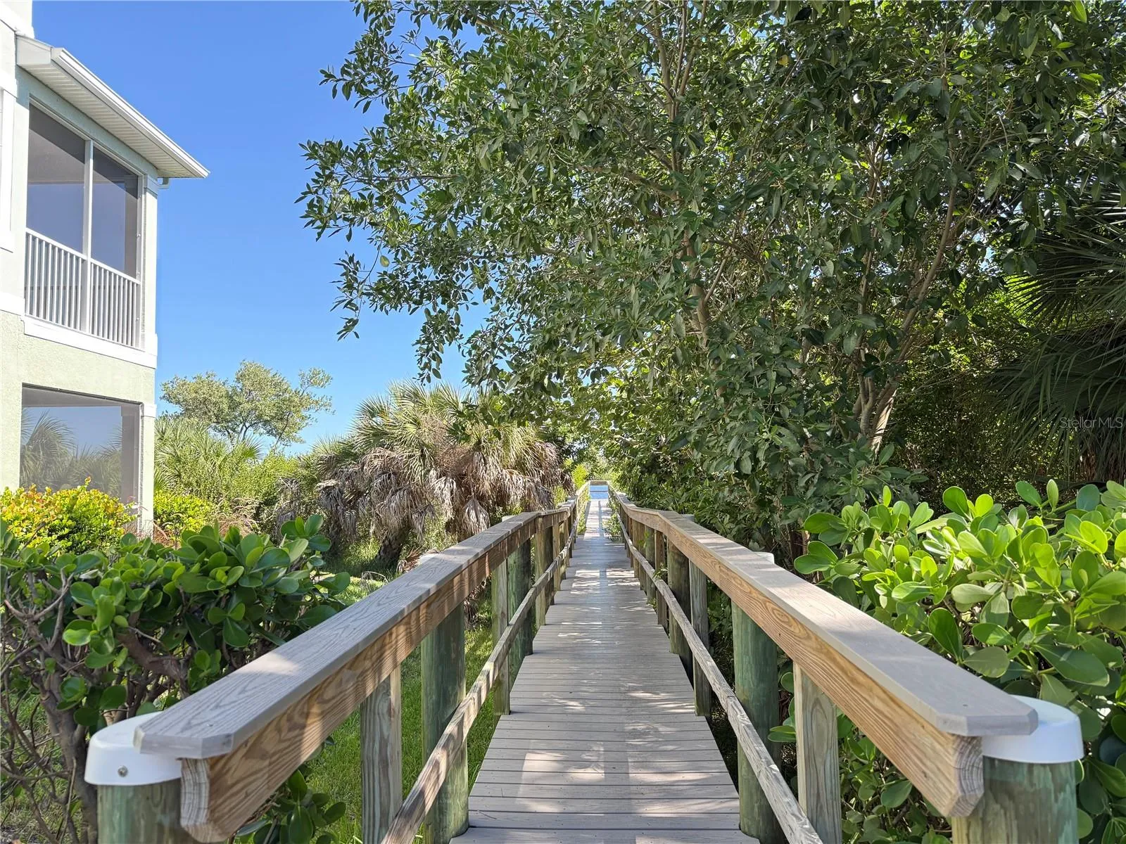 Walkable to the fishing pier/kayak launch