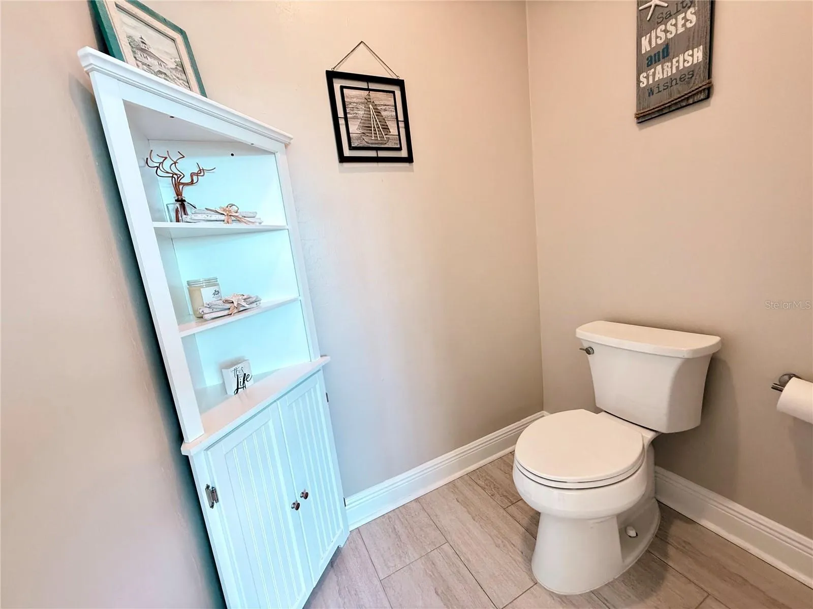 Private commode