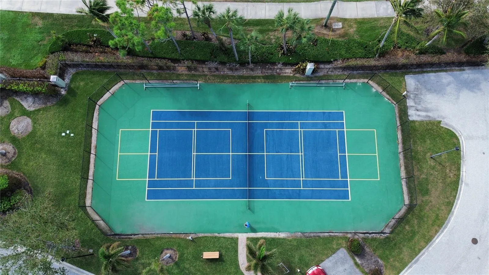 Pickleball and tennis