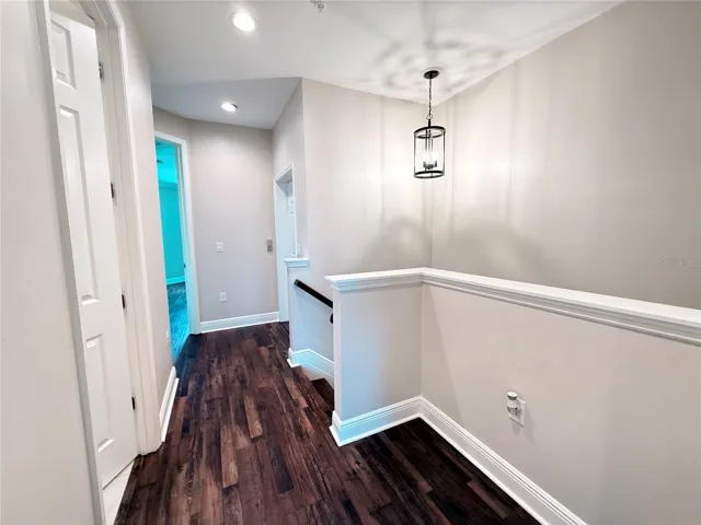 Hallway between the 2 primary bedrooms on the 3rd floor