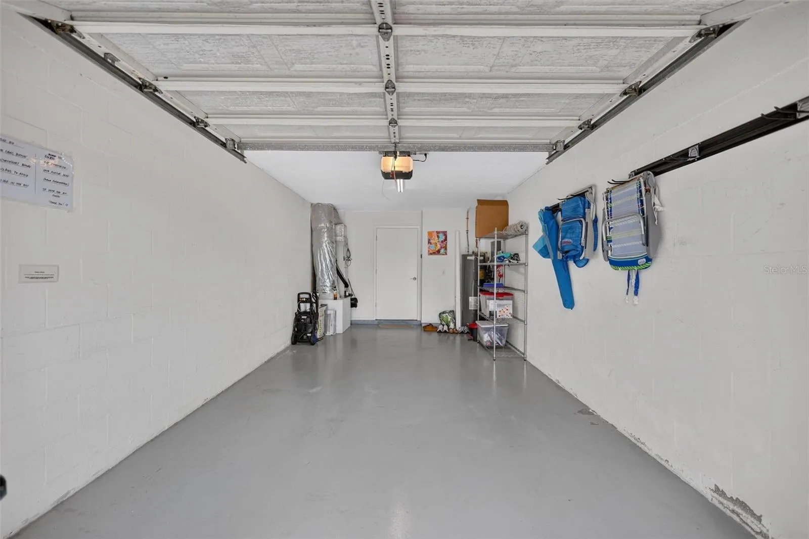 1 Car Garage