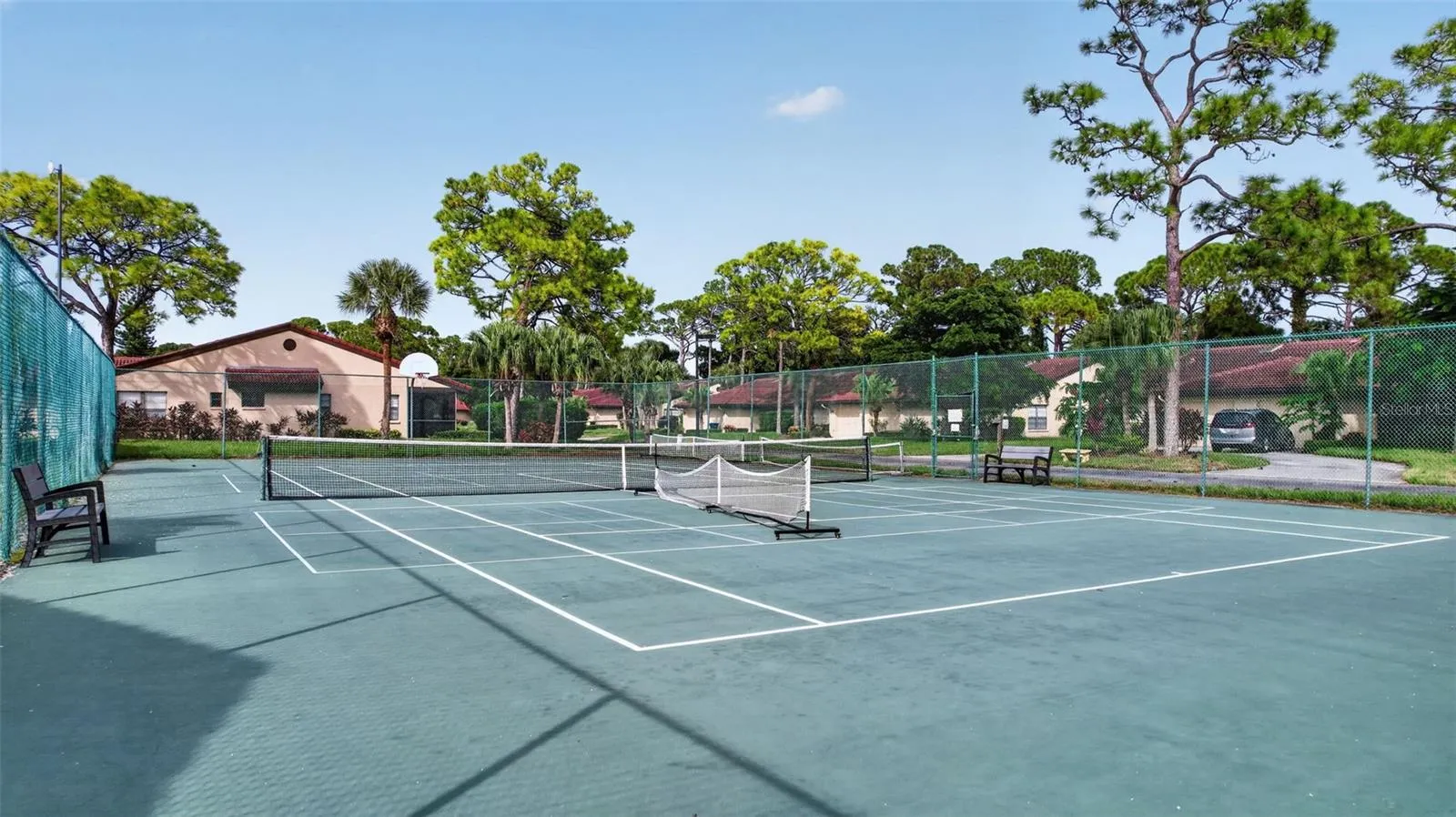 Community Pickleball Courts