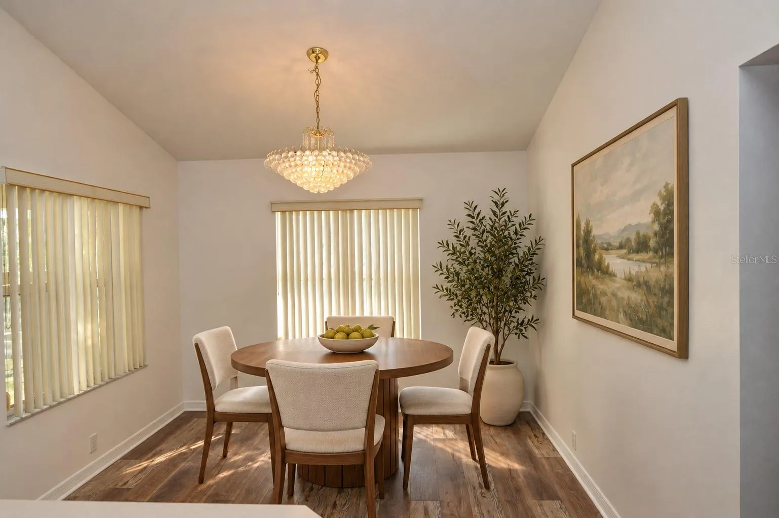 Breakfast Room Virtual