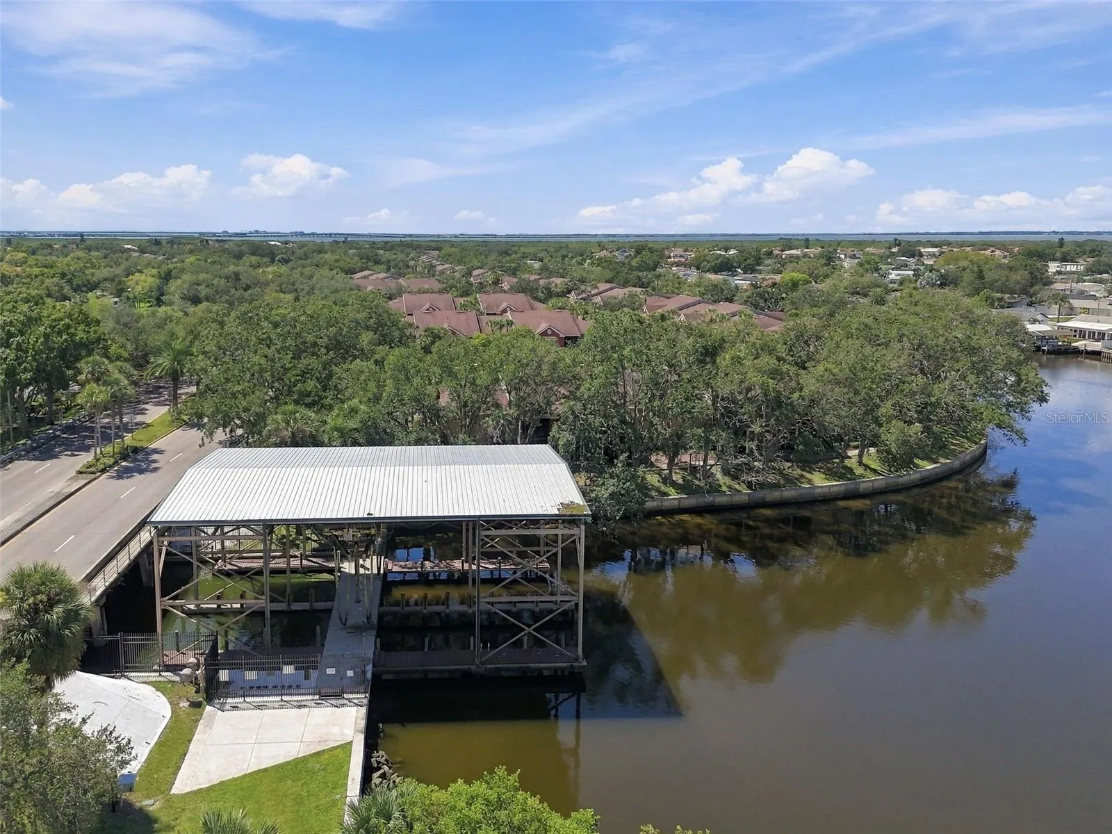 Boat lift