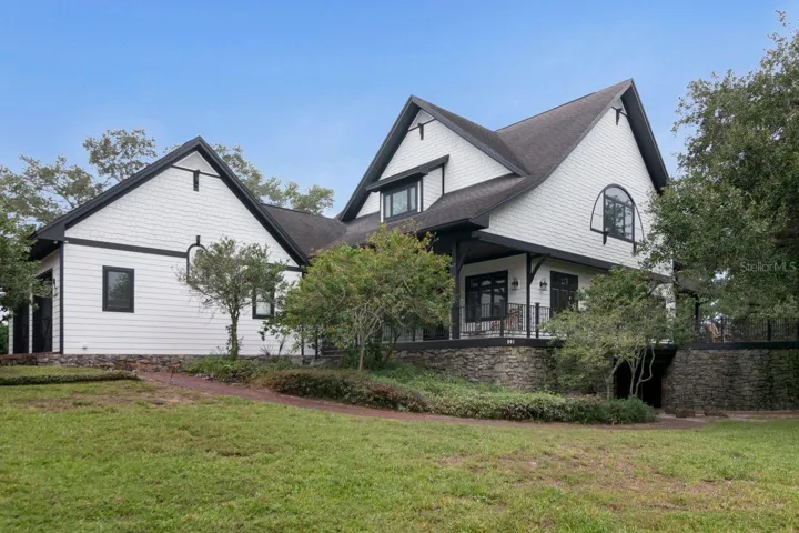 Main house parcel 1