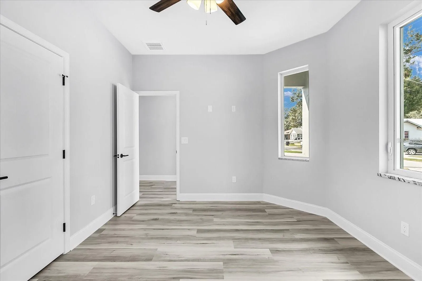 Front Bedroom Can also be an Office