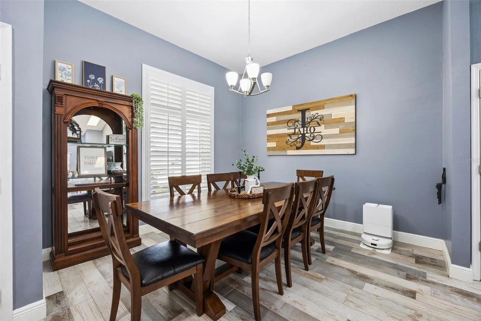 1505 Grassy Ridge Ln - dining room