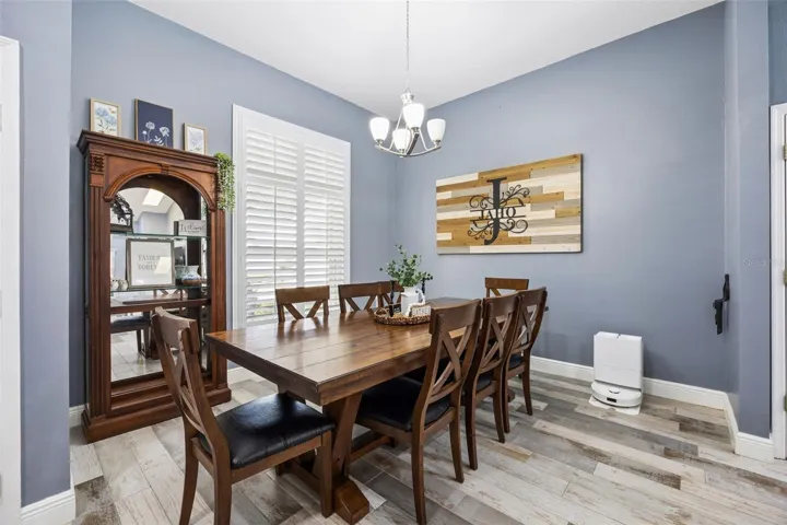 1505 Grassy Ridge Ln - dining room
