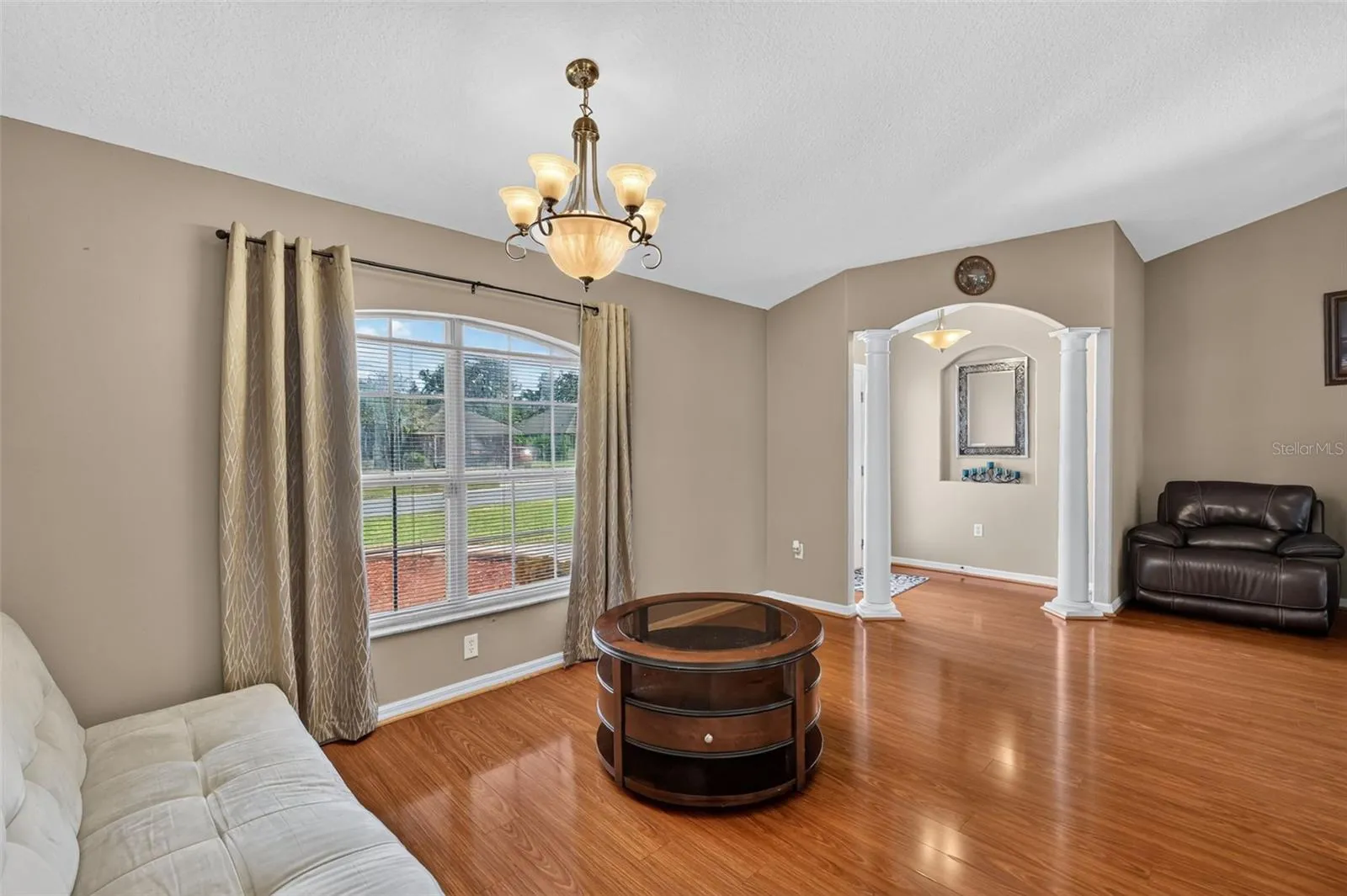 Formal Dining (owner used as a sitting room)