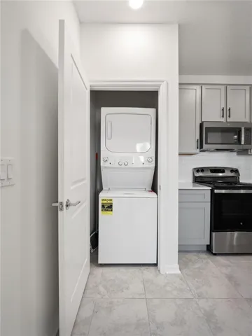 Secondary Living Space – Laundry Closet