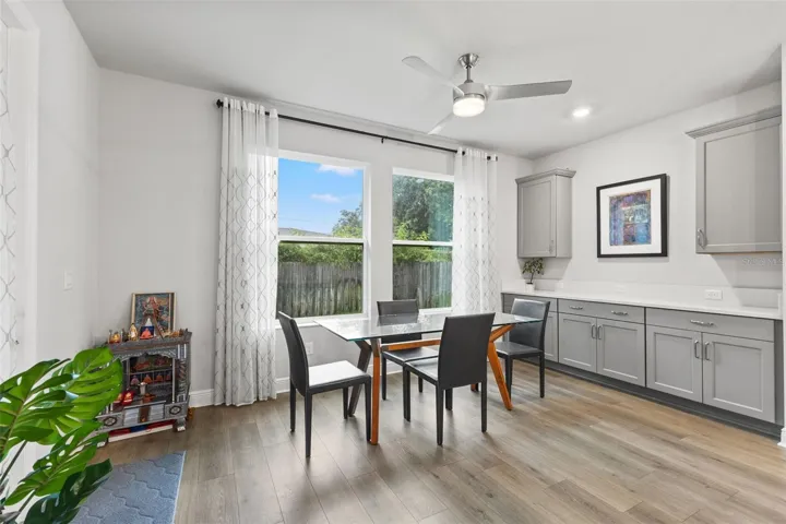 eating space in kitchen