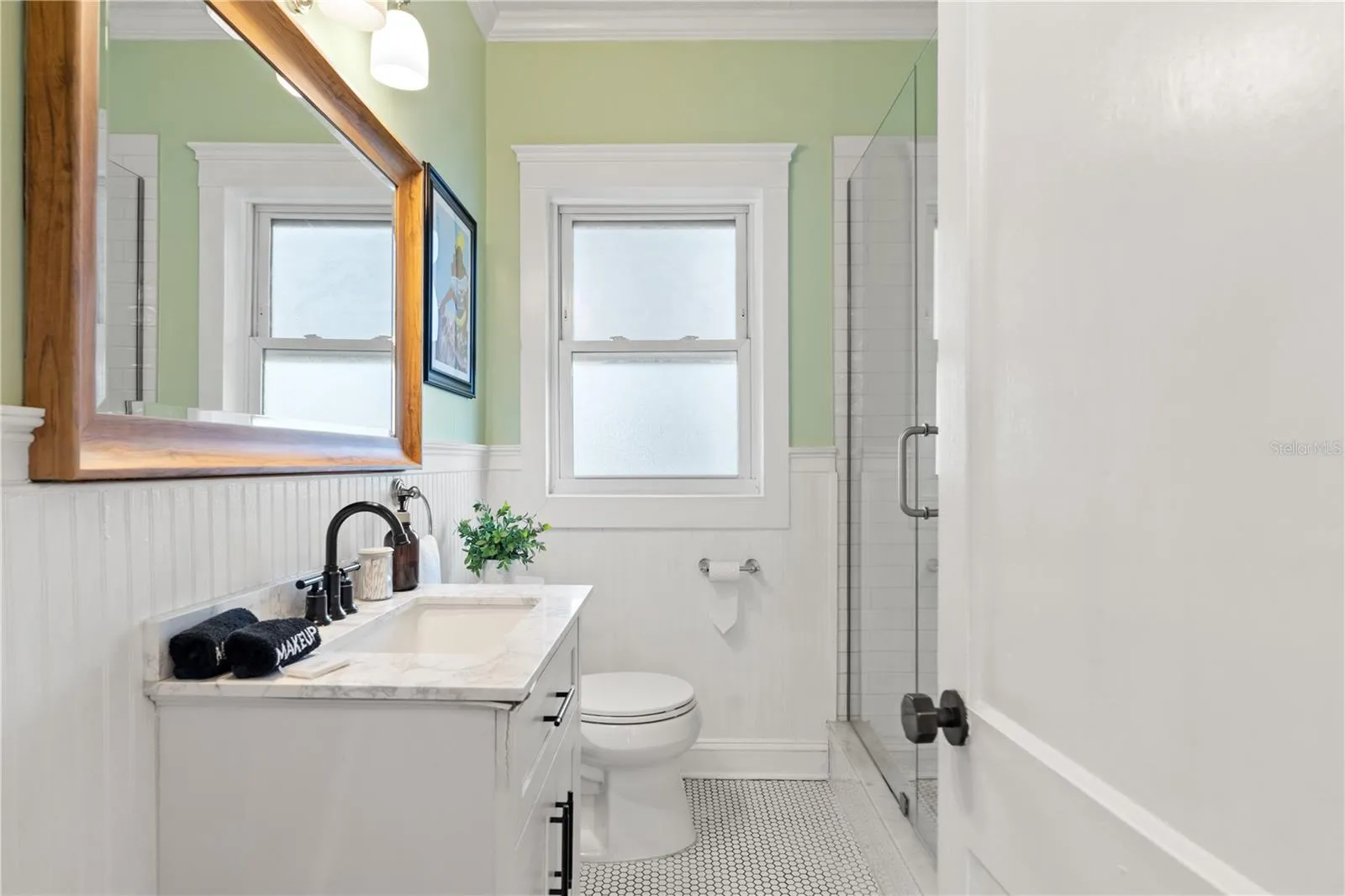 Guest Bathroom 1