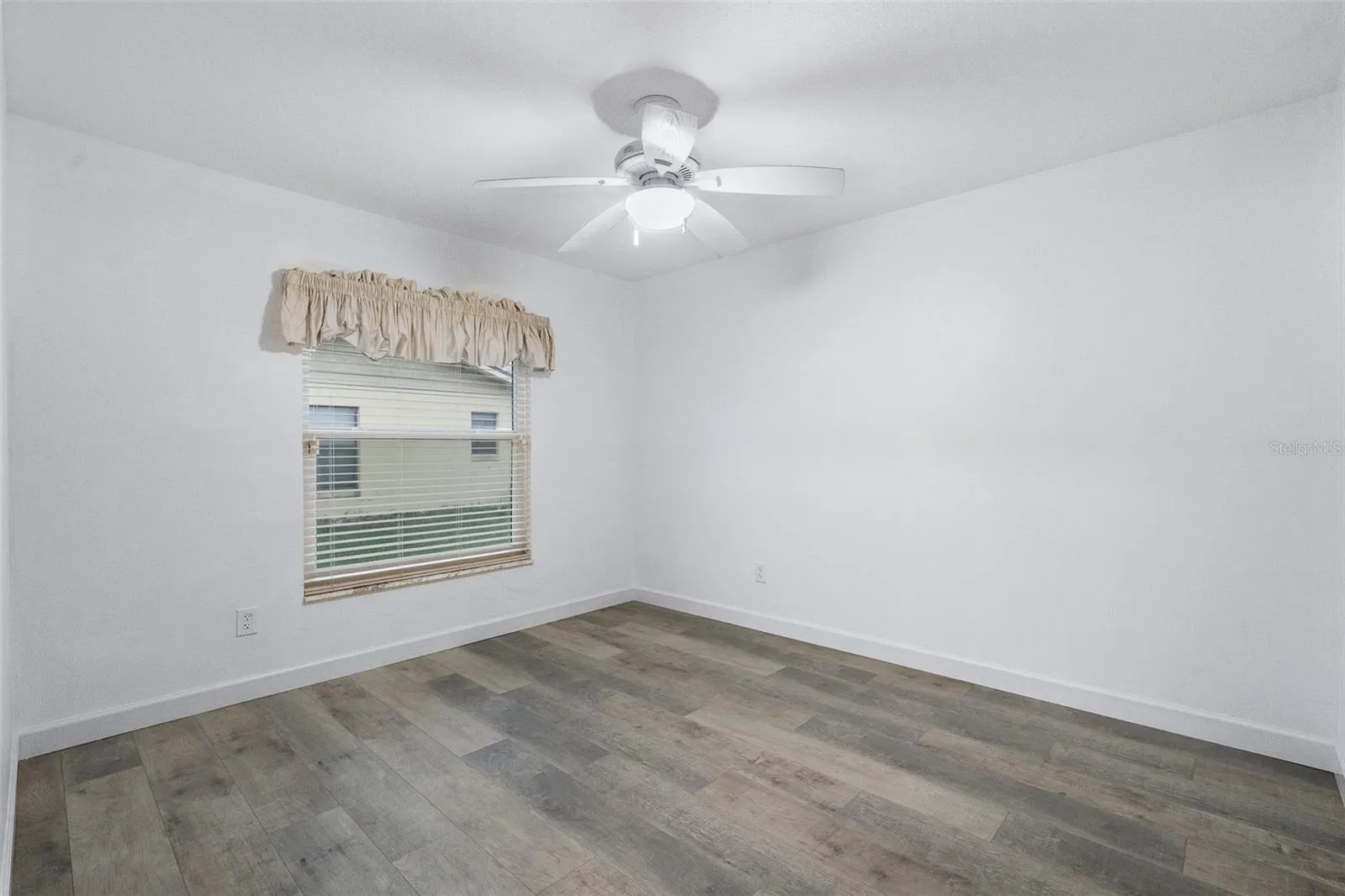 Guest Bedroom #1