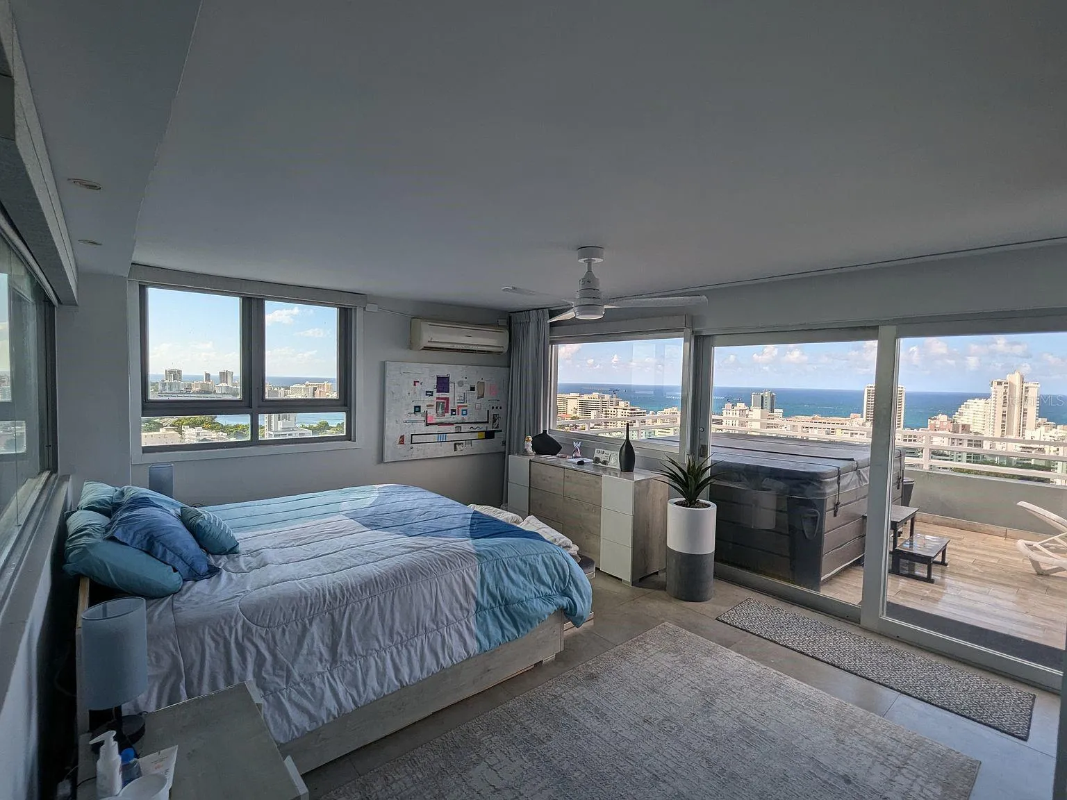 Primary bedroom – ocean views and direct terrace access Primary bedroom – ocean views and direct terrace access