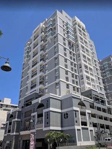 Metro Plaza Towers – building exterior