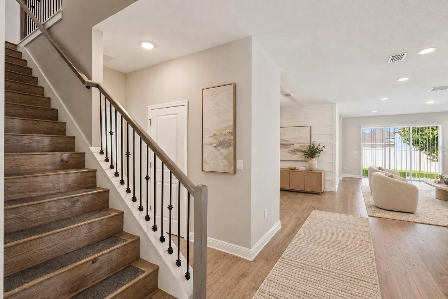 Virtually Staged Foyer