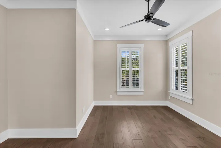 BEDROOM #4