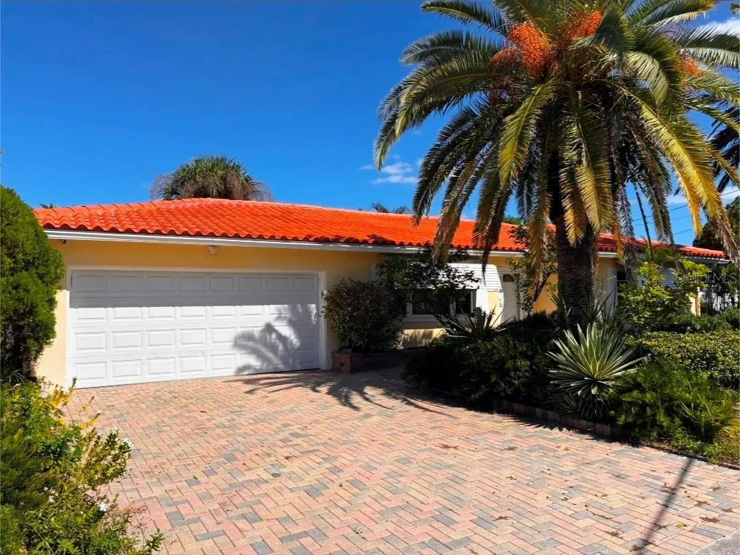 Stunning 2005 Tile Roof