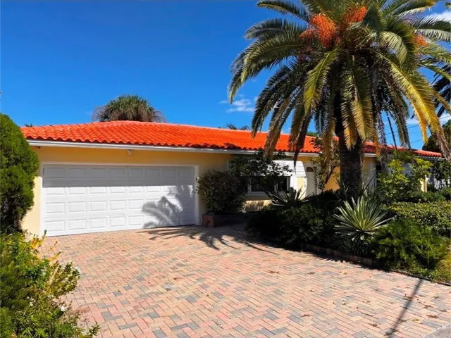 Stunning 2005 Tile Roof