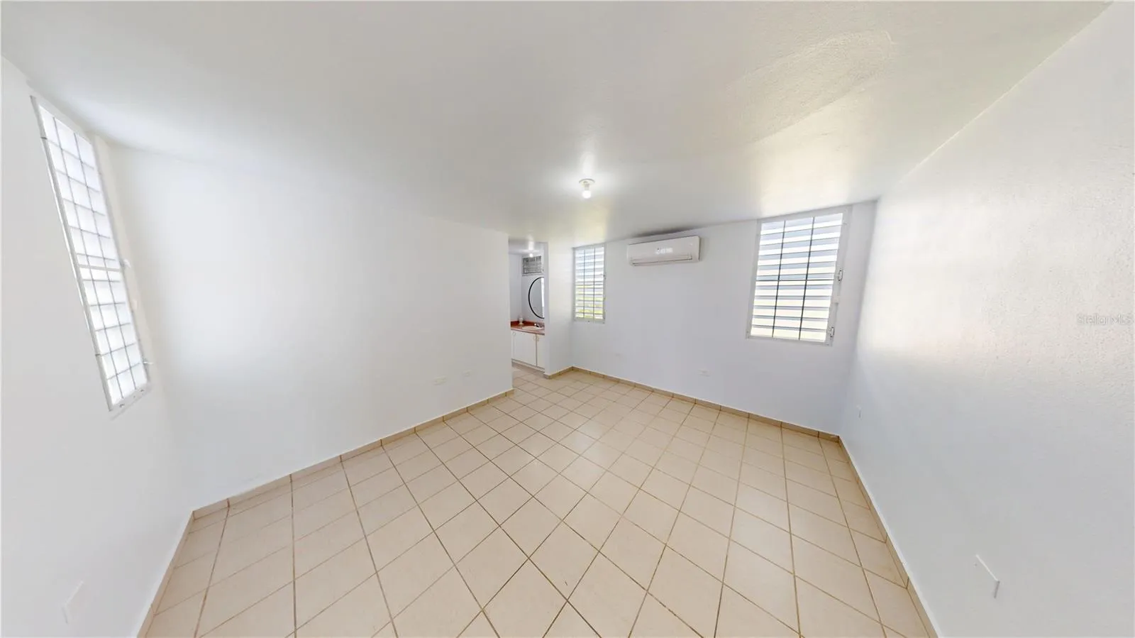 MASTER BEDROOM WITH BATHROOM AND WALK IN CLOSET
