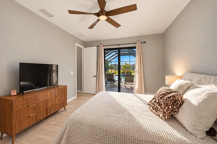 Poolside Bedroom 2