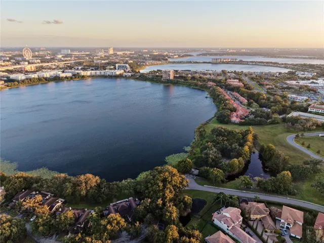 Beautiful Walks to Nearby Spring Lake