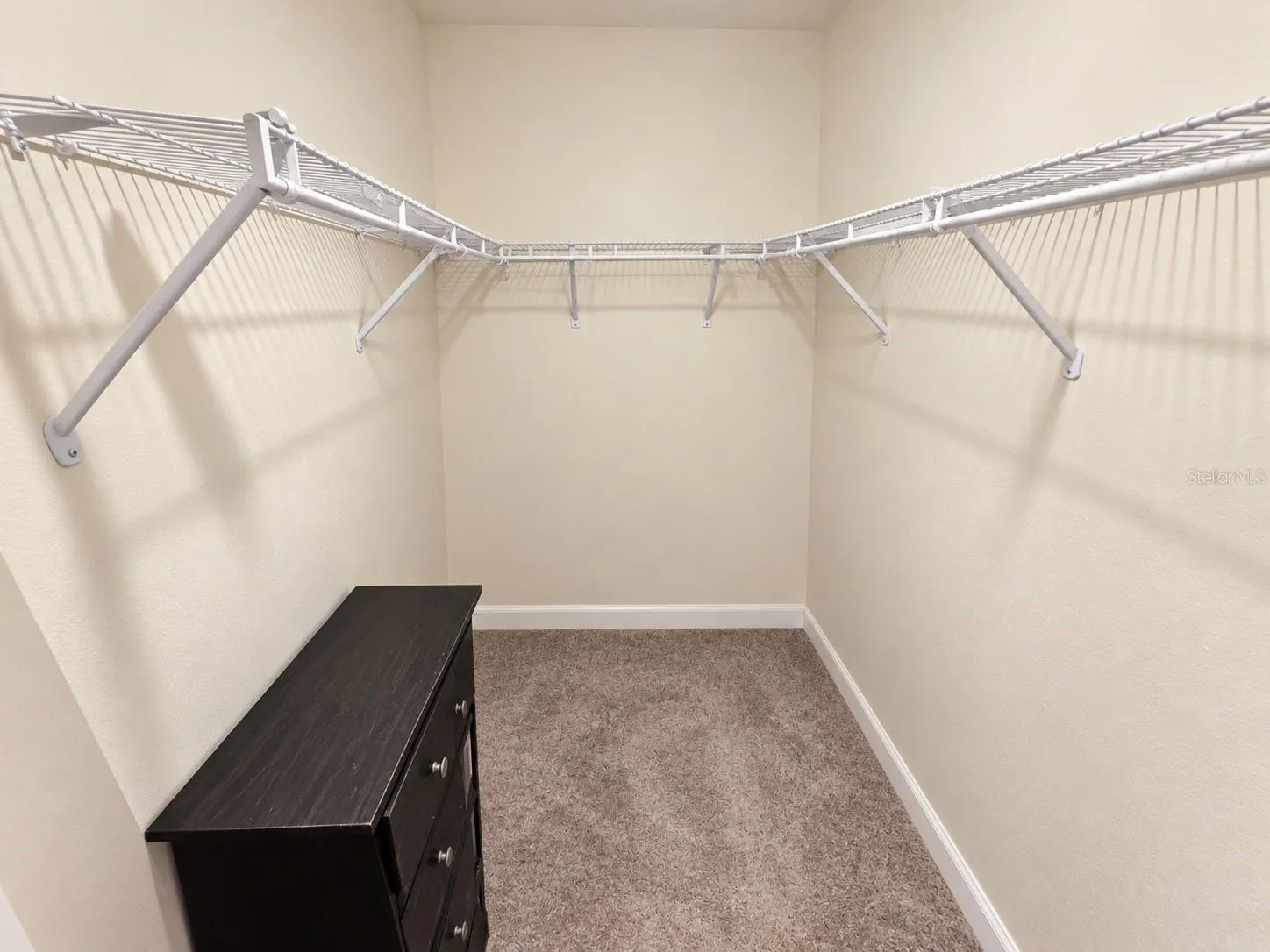 Master Walkin Closet