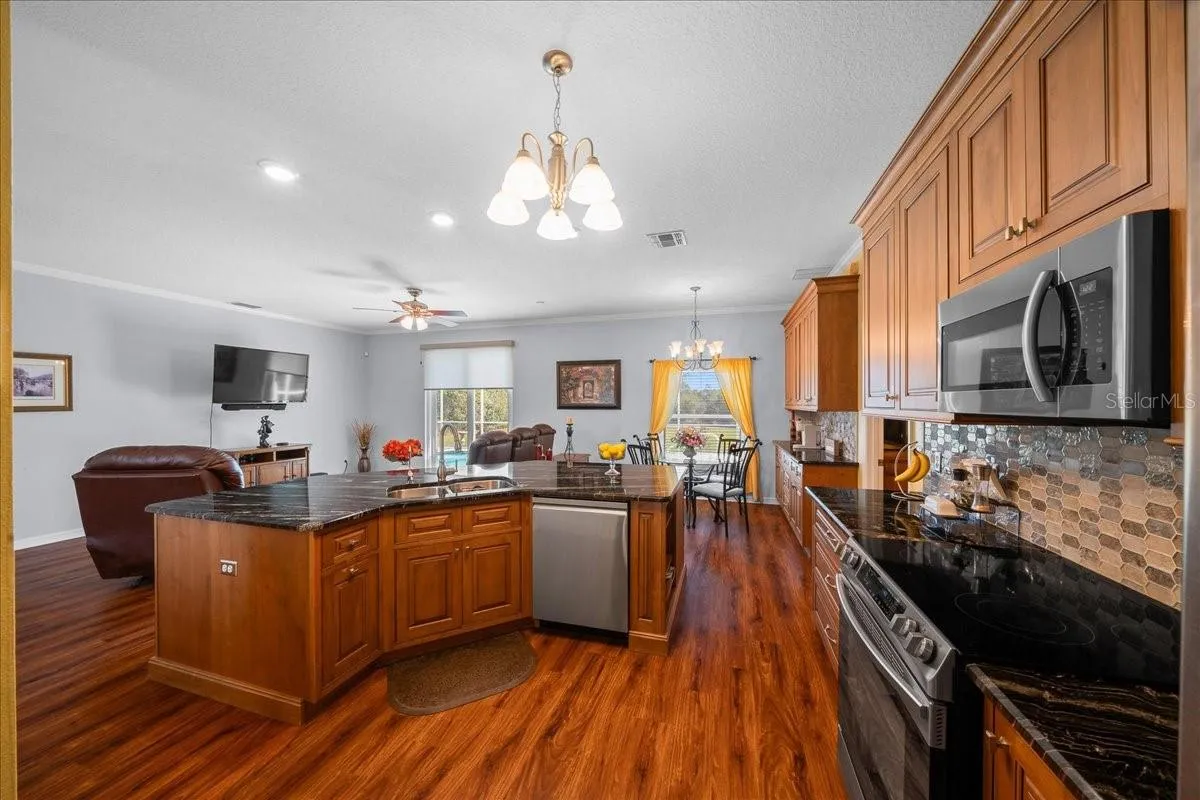 Kitchen Island, 42" wood cabinets