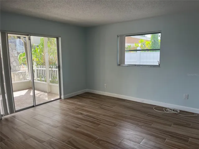 Primary with outside access