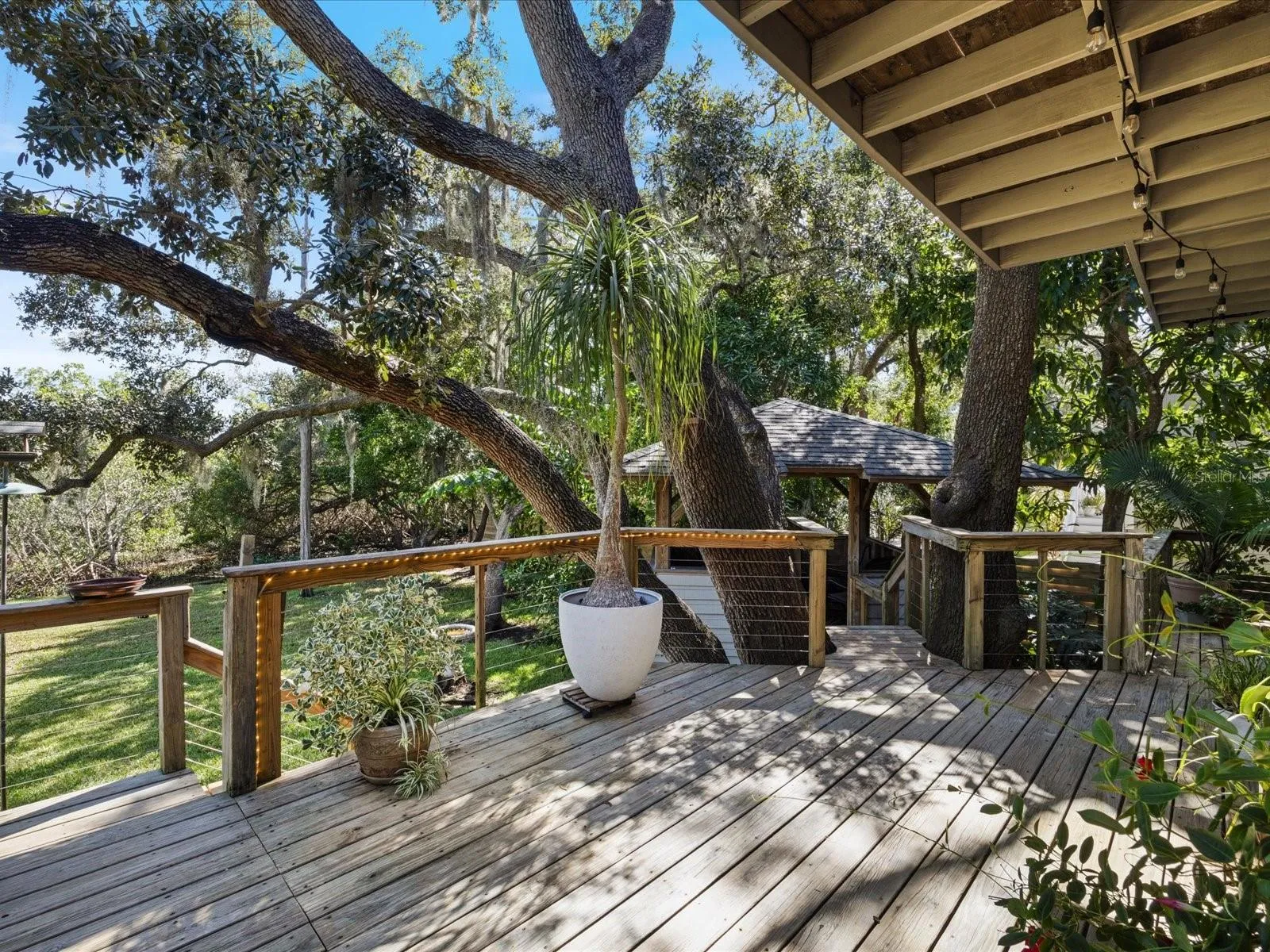 Deck portion leading to Gazebo