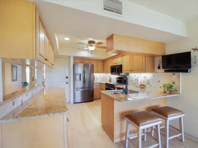 Open Kitchen
