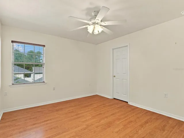 Bedroom 3 - Walk in Closet