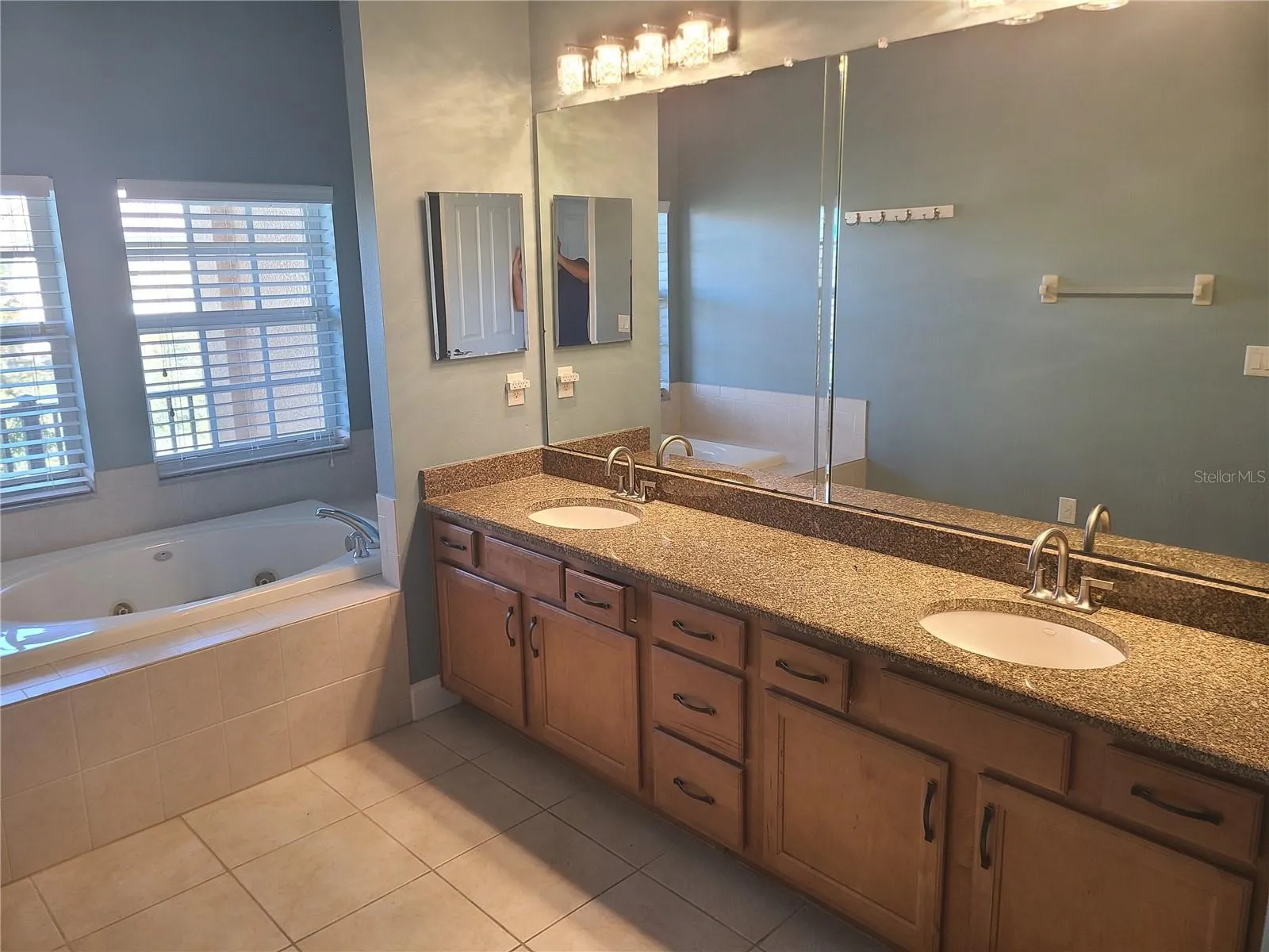Third Floor Master Bathroom