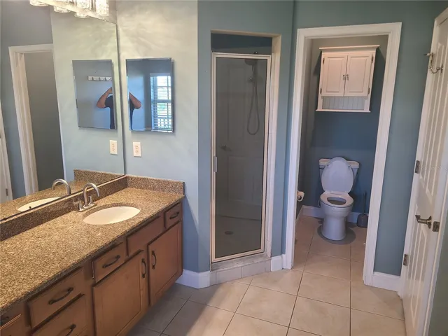 Third Floor Master Bathroom