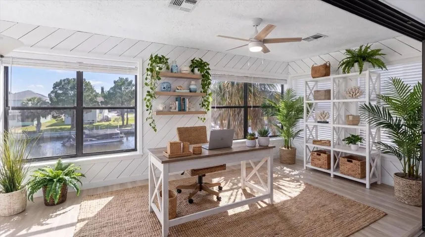 Virtually Staged Flex Room /office /sitting room