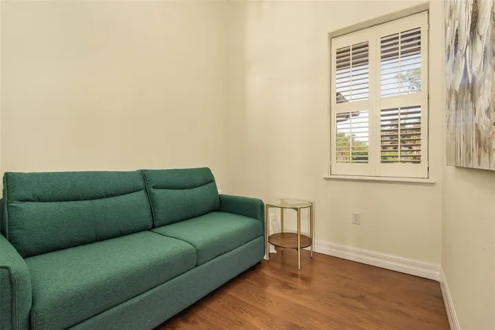 Front bonus room, use as a guest room (bedroom 6), game room, flex room, office
