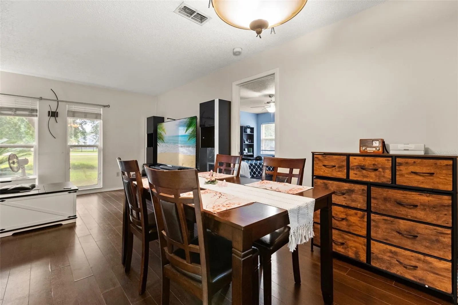 Dining Room/Living Room