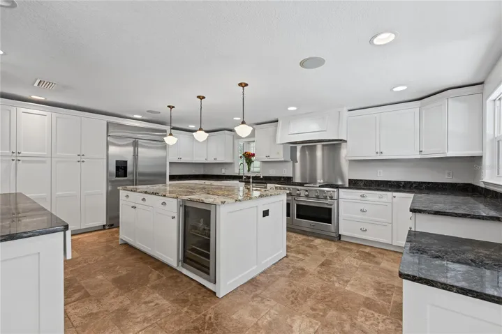 Kitchen (1)