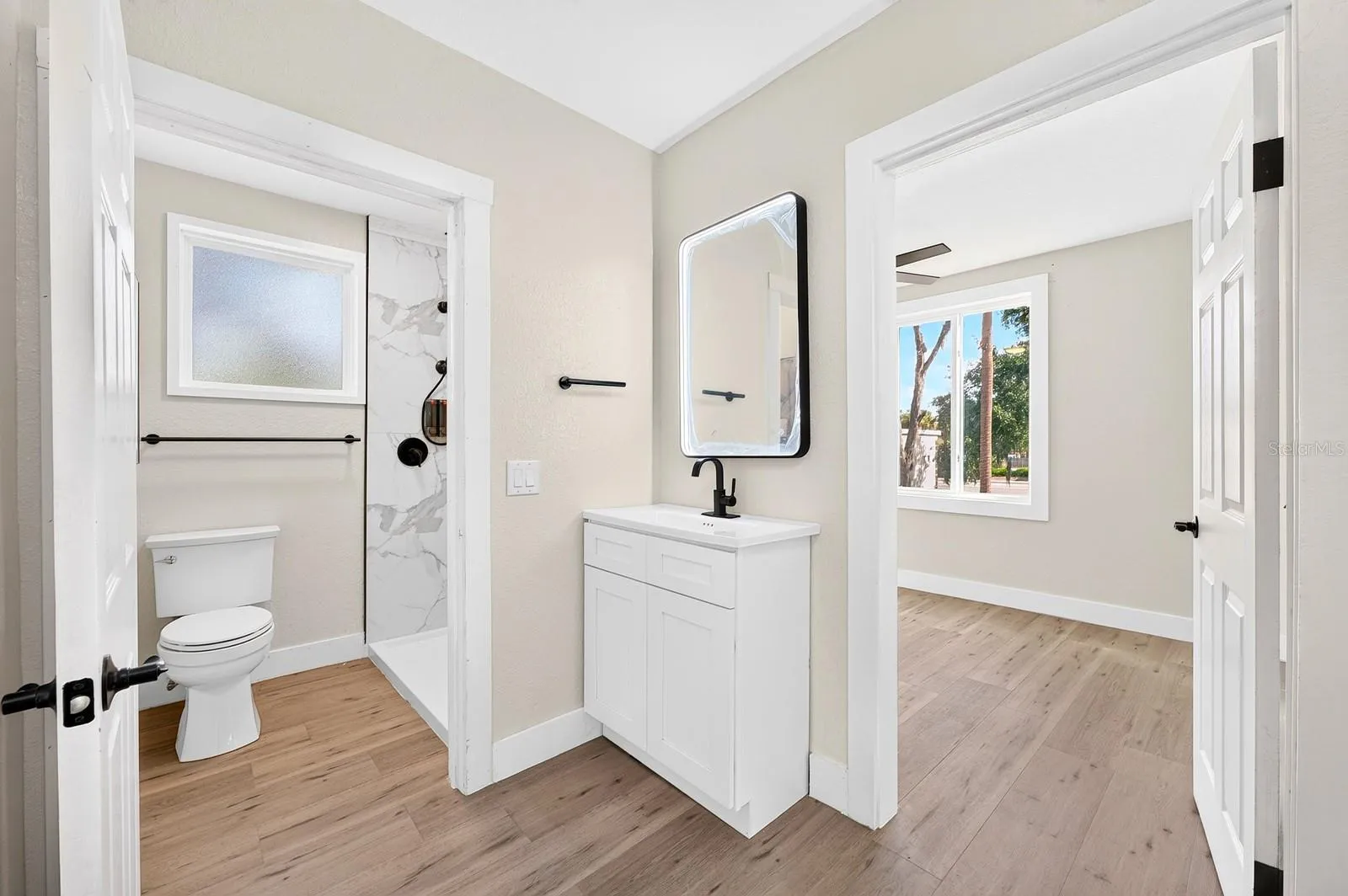 Guest Residence Bathroom