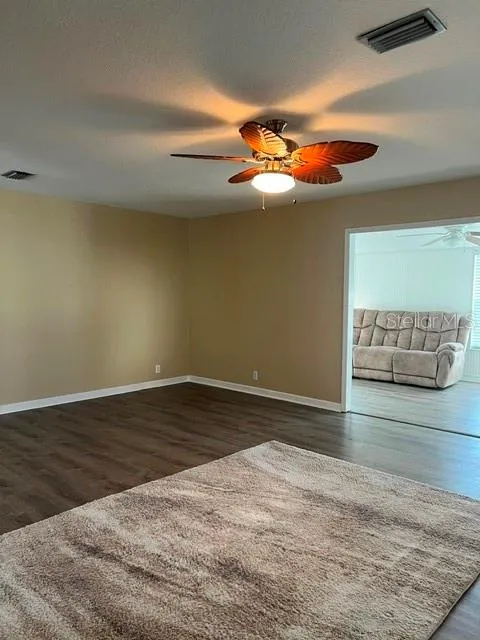 Large Living Room with view of Florida Room.