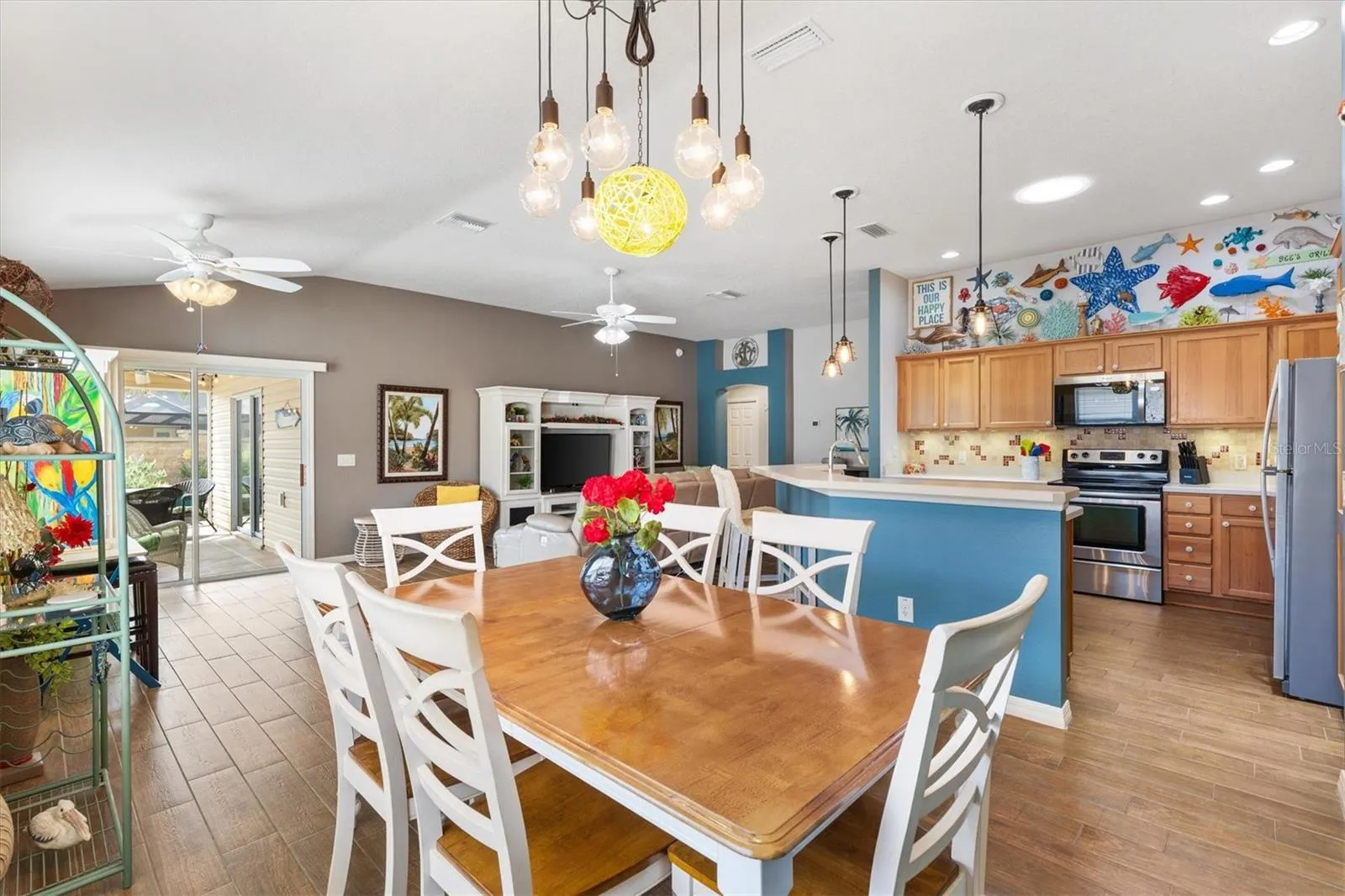 DINING ROOM OPEN FLOOR PLAN