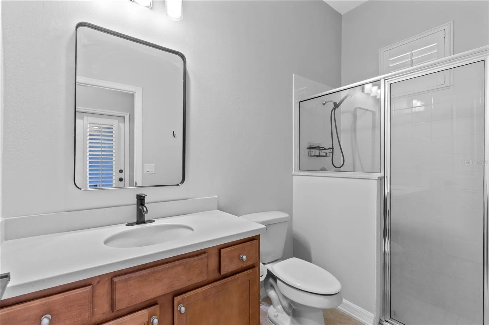 Guest bathroom 3