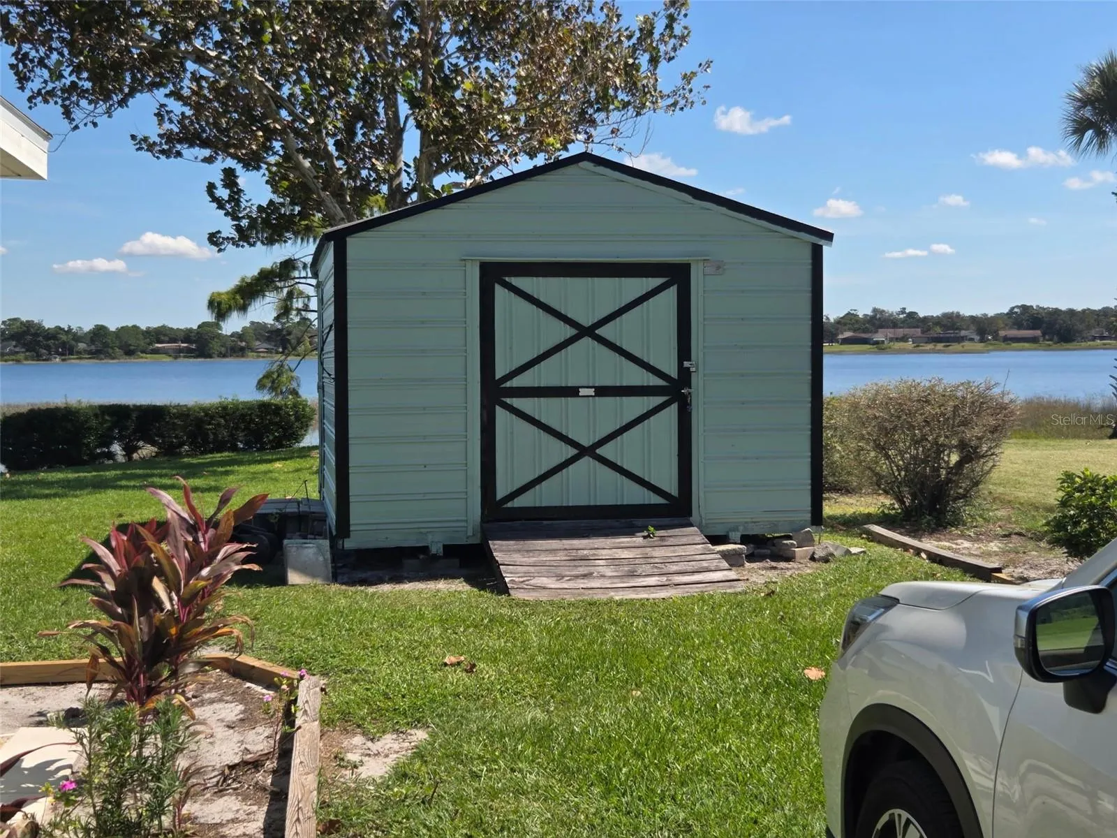 Storage shed
