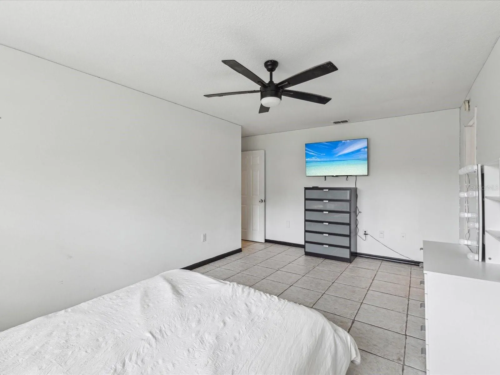 Guest Bedroom 2